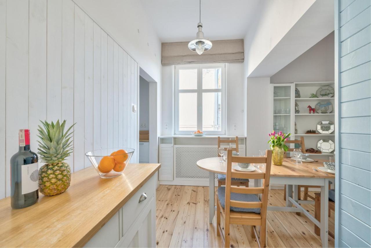 Dom & House - Apartamenty Kamienica Sopocka 150 Metrow Od Plazy โซพอต ภายนอก รูปภาพ